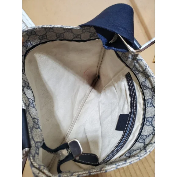 GUCCI GG Plus Monogram Medium Flat Messenger Bag Navy - Picture 13 of 13